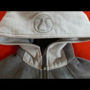 2/$30 🤟🍋 Lululemon sweater